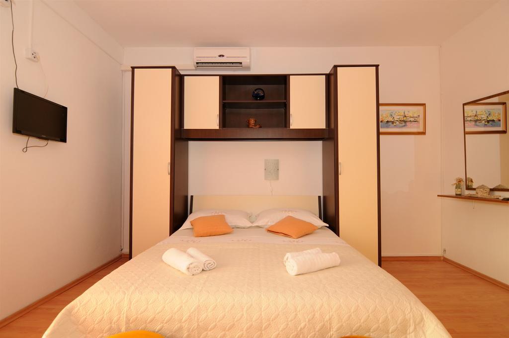 Apartments Katica Makarska Exterior foto